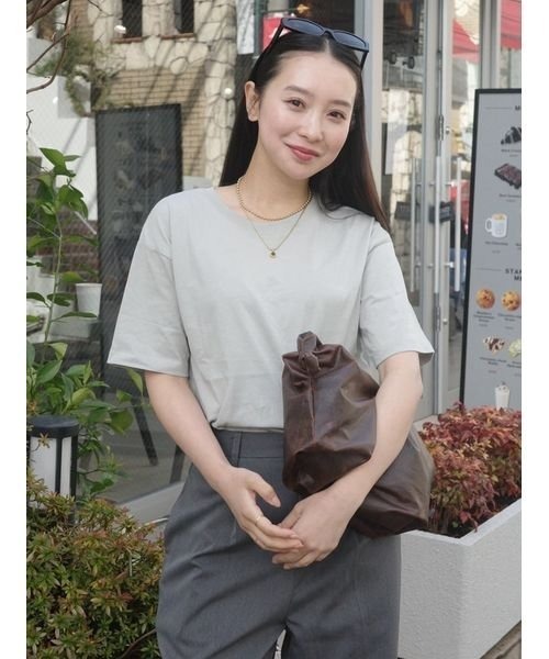 styling/(スタイリング)の「FRUIT OF THE LOOM × styling/(Tシャツ/カットソー・レディース・キャメル/ホワイト/カーキ/ブラック・1/0)」の6枚目の写真