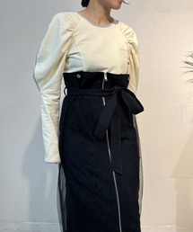 バイカラーパイピングボリュームスリーブトップス