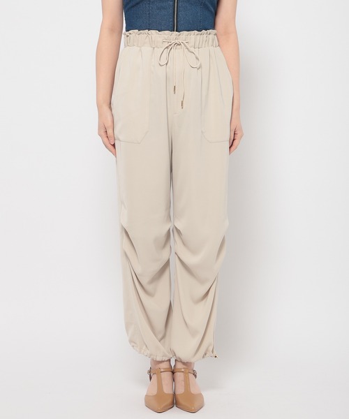 mysty woman(ミスティウーマン)の「パラシュートカーゴパンツ 109854(カーゴパンツ・レディース・ホワイト系その他/ライトベージュ/グリーン系その他・FREE)」の7枚目の写真