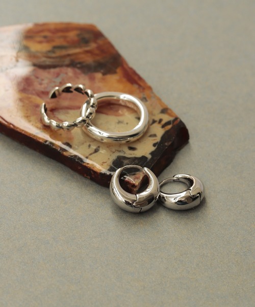 bonu.（ボヌ）の「【silver925】ボリュームフープピアス（ピアス（両耳用）・レディース・シルバー/ゴールド・FREE）」の15枚目の写真