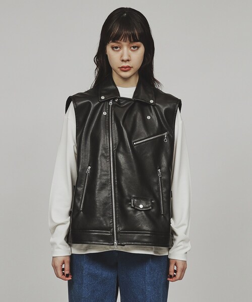 専用です！！GUCCI ダブルライダース風レザーベスト tk.TAKEO KIKUCHI（ティーケータケオキクチ）の