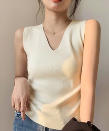 ノースリーブ Vネック」に該当するレディースのトップス