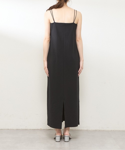 natural couture(ナチュラルクチュール)の「【WEB限定】カップ付きキャミワンピース(ワンピース・レディース・オフホワイト/ブラック/ブラウン・FREE)」の21枚目の写真