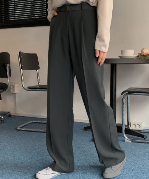 sorule（ソルレ）の「センタープレスタックスラックス（スラックス・レディース・ベージュ/チャコールグレー/アイボリー/ブラック/グリーン・FREE）」の7枚目の写真