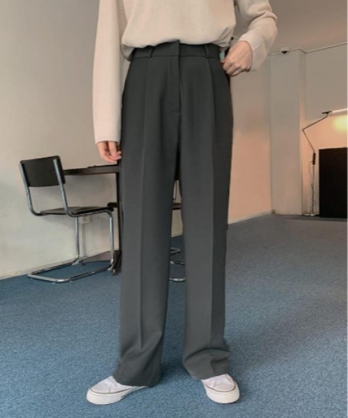 sorule（ソルレ）の「センタープレスタックスラックス（スラックス・レディース・ベージュ/チャコールグレー/アイボリー/ブラック/グリーン・FREE）」の20枚目の写真