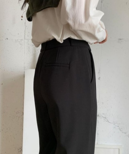 sorule（ソルレ）の「センタープレスタックスラックス（スラックス・レディース・ベージュ/チャコールグレー/アイボリー/ブラック/グリーン・FREE）」の10枚目の写真