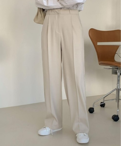 sorule（ソルレ）の「センタープレスタックスラックス（スラックス・レディース・ベージュ/チャコールグレー/アイボリー/ブラック/グリーン・FREE）」の13枚目の写真