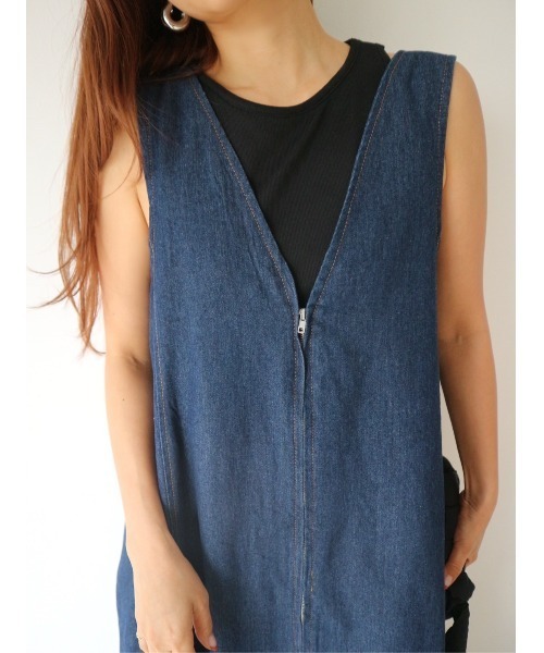 TRUNC（トランクエイティーエイト）の「Denim Zip Jumper Skirt（ワンピース・レディース・ブラック/ネイビー・FREE）」の9枚目の写真