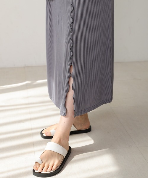 Bab(バブ)の「【S・Mサイズ展開】メロウ切替ストライププリーツワンピース(ワンピース・レディース・チャコールグレー/アイボリー/モカ・S/M)」の20枚目の写真