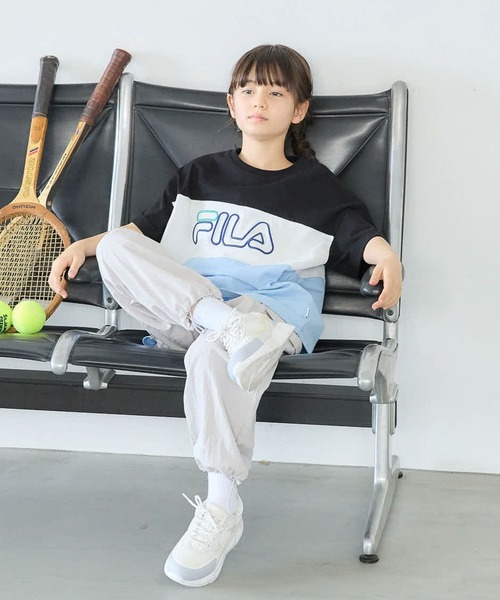 FILA（フィラ）の「FILAコラボ／切り替えT半袖/117103（Tシャツ/カットソー・キッズ・ブラック×ブルー/ブラック×ホワイト・130cm/140cm/150cm/160cm/170cm）」の18枚目の写真