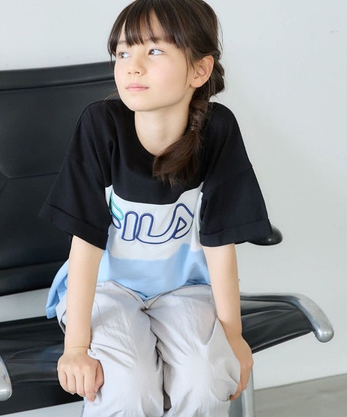 FILA（フィラ）の「FILAコラボ／切り替えT半袖/117103（Tシャツ/カットソー・キッズ・ブラック×ブルー/ブラック×ホワイト・130cm/140cm/150cm/160cm/170cm）」の21枚目の写真