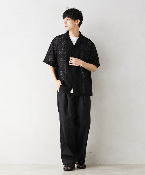 JOURNAL STANDARD relume(ジャーナルスタンダード レリューム)の「アラベスクレース フラワーオープンカラー半袖シャツ(シャツ/ブラウス・メンズ・ホワイト/ベージュ系その他/ブラック・MEDIUM/LARGE)」の4枚目の写真