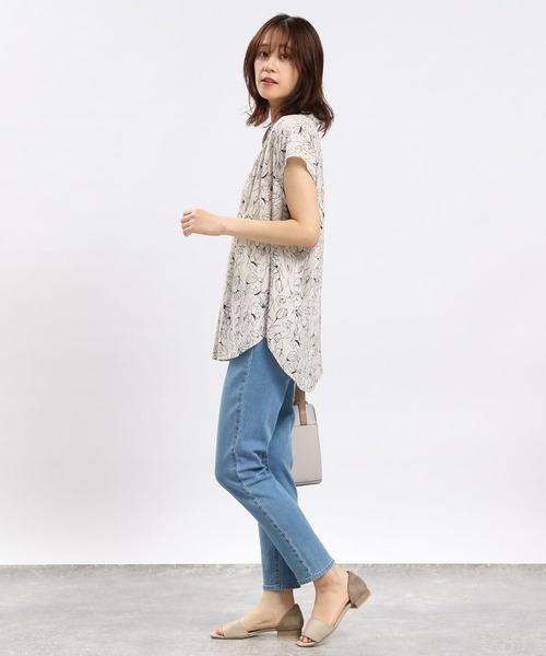 GLOBAL WORK Smile Seed Store(グローバルワーク スマイルシードストア)の「レーヨンスキッパーブラウスフレンチスリーブ/176130(シャツ/ブラウス・レディース・ブルー系その他/ホワイト系その他/グレー系その他/ブルー系その他2/ブラック系その他3/チェック/ホワイト系その他2/ブラック系その他/ブラック系その他2・SMALL/MEDIUM/LARGE/X-LARGE)」の13枚目の写真