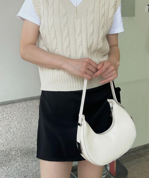 mebole（メボレ）の「サイドギャザーショートスカパン（スカート・レディース・ブラック/グレー・SMALL/MEDIUM）」の3枚目の写真