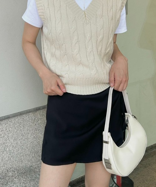 mebole（メボレ）の「サイドギャザーショートスカパン（スカート・レディース・ブラック/グレー・SMALL/MEDIUM）」の4枚目の写真