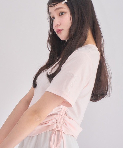 muguet(ミュゲ)の「リボン刺繍Tシャツ(Tシャツ/カットソー・レディース・ホワイト/ピンク・FREE)」の2枚目の写真