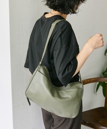 ショルダーバッグ（グリーン・カーキ/緑色系・レザー・本革