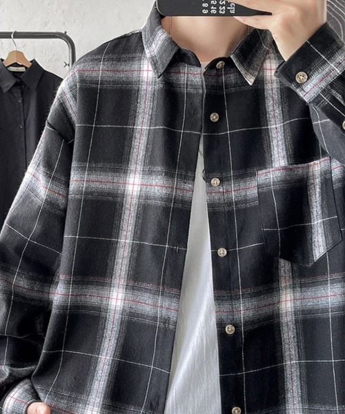 NEW GENTLEMAN(ニュージェントルマン)の「ジェシー チェック オーバーサイズシャツ(シャツ/ブラウス・メンズ・ホワイト/ブラック・M/L)」の7枚目の写真