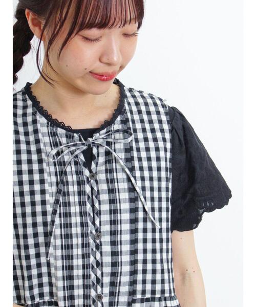 Samansa Mos2(サマンサ モスモス)の「スカラップレースリボンベスト(ベスト・レディース・ブラック/ベージュ/キナリ・F)」の11枚目の写真