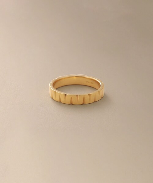 K18トライアングルカービング リング（リング）｜COCOSHNIK（ココシュニック）