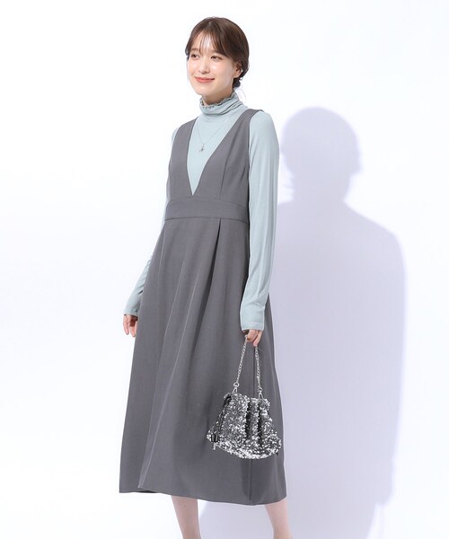 DRESKIP（ドレスキップ）の「デイリーにもお出かけにも Vネックフレアジャンドレ（ワンピース・レディース・ブラック/チャコールグレー/キャメル・02/03/04）」の22枚目の写真