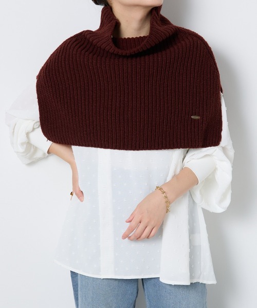 PAPILLONNER（パピヨネ）の「ショートニットポンチョ（マフラー・レディース・ボルドー/カーキ/ベージュ・FREE）」の3枚目の写真