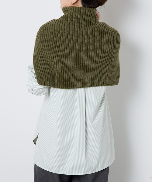 PAPILLONNER（パピヨネ）の「ショートニットポンチョ（マフラー・レディース・ボルドー/カーキ/ベージュ・FREE）」の21枚目の写真