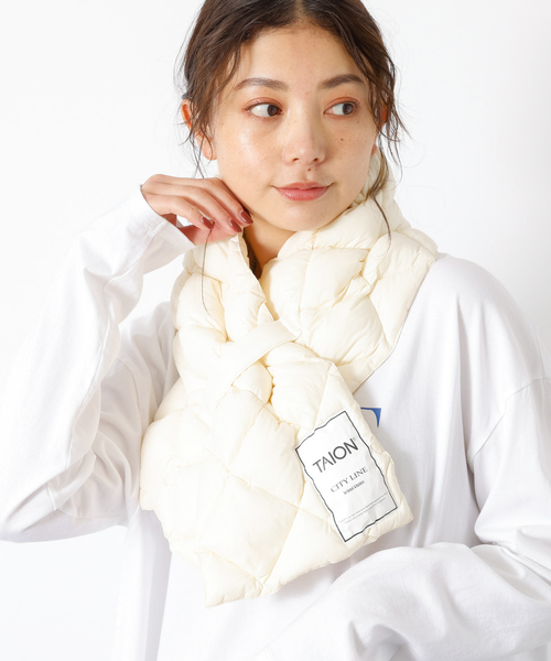 TAION(タイオン)の「追加【TAION / タイオン】シティ ダウンマフラー / キルティング(マフラー・レディース・ブラック/ベージュ/オフホワイト・フリー)」の5枚目の写真