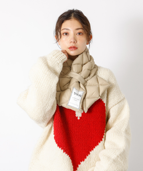 TAION(タイオン)の「追加【TAION / タイオン】シティ ダウンマフラー / キルティング(マフラー・レディース・ブラック/ベージュ/オフホワイト・フリー)」の9枚目の写真