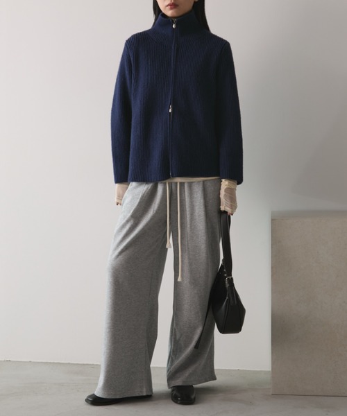 Aunt Marie's（アントマリーズ）の「リブジップドライバーズニット