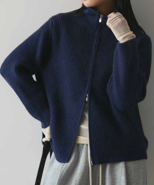 Aunt Marie's（アントマリーズ）の「リブジップドライバーズニット