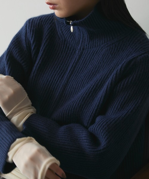 Aunt Marie's（アントマリーズ）の「リブジップドライバーズニット