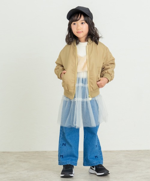 AIMABLE(エマーブル)の「ポケットリボンブルゾン(ブルゾン・キッズ・ブラック/ベージュ・100/110/120/130/140)」の2枚目の写真