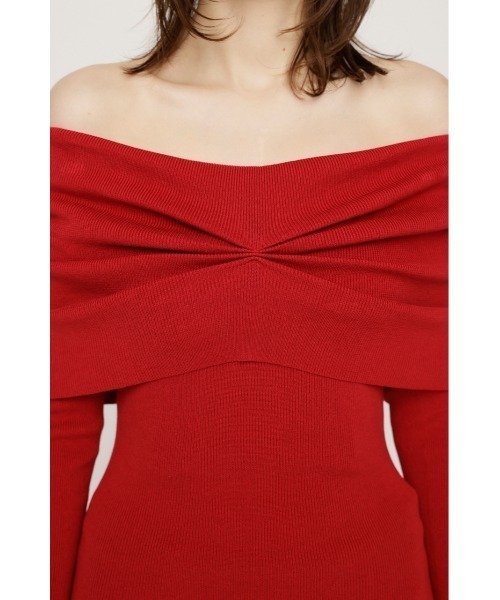 SLY（スライ）の「OFF SHOULDER KNIT TOPS オフ ショルダー ニット トップス（ニット/セーター・レディース・レッド/グレー/アイボリー/ブラック・FREE）」の13枚目の写真