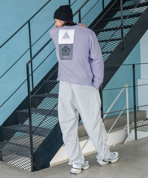 HEREIAM（ヘレイアム）の「【HEREIAM MEN】COSMO裏起毛クルーネック（スウェット・メンズ・ブラック/ラベンダー/オフホワイト・LARGE/MEDIUM）」の22枚目の写真