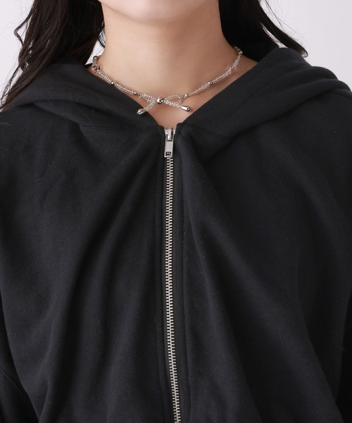 repipi armario(レピピ アルマリオ)の「ショートZIPフーディー(パーカー・キッズ・ピンク/ブラック/チャコールグレー・LARGE/MEDIUM/SMALL)」の10枚目の写真