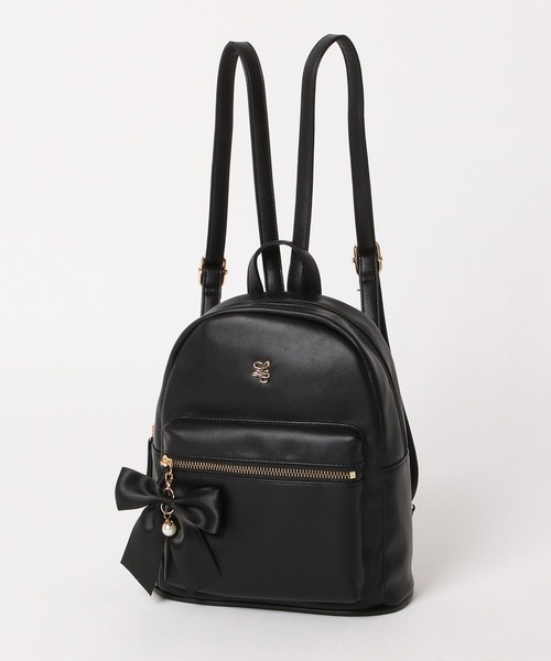 GLOBAL WORK(グローバルワーク)の「リボン付きPUリュック/288536(バックパック/リュック・キッズ・アイボリー/ブラック・ONE SIZE)」の8枚目の写真