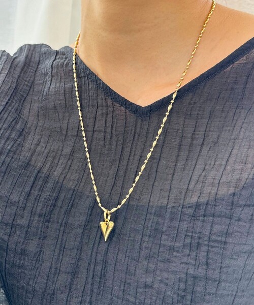 fredy emue(フレディエミュ)の「ステンレスハートトップネックレス(ネックレス・レディース・ゴールド/シルバー・FREE)」の1枚目の写真