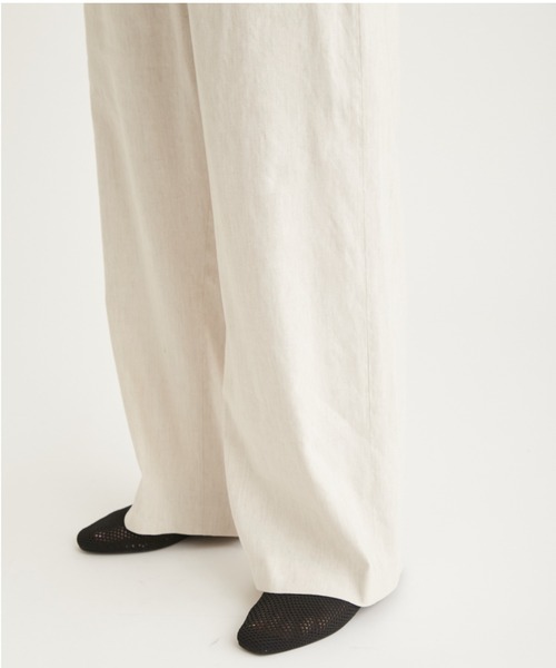 emmi（エミ）の「リネン混ラップワイドパンツ（その他パンツ・レディース・ネイビー/ライトベージュ・0/1）」の9枚目の写真