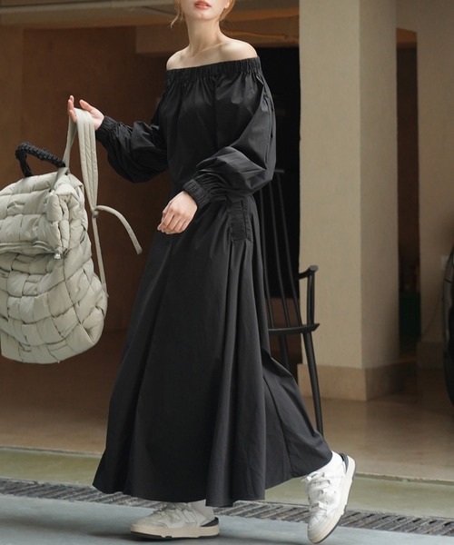 SUWDEE（スーディー）の「off shoulder volume sleeve one piece（ワンピース・レディース・グリーン/ブラック・FREE）」の3枚目の写真