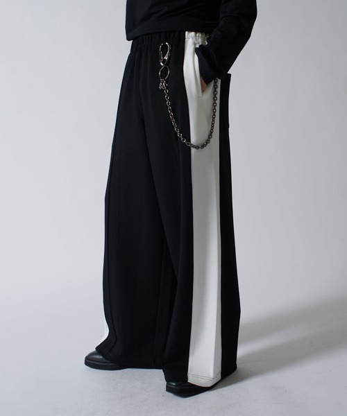 Lui's(ルイス)の「【Neucon/ニューコン】ビッグサイドラインダンボールニットスウェットパンツ(その他パンツ・メンズ・ボルドー/ブラック・2/1)」の2枚目の写真