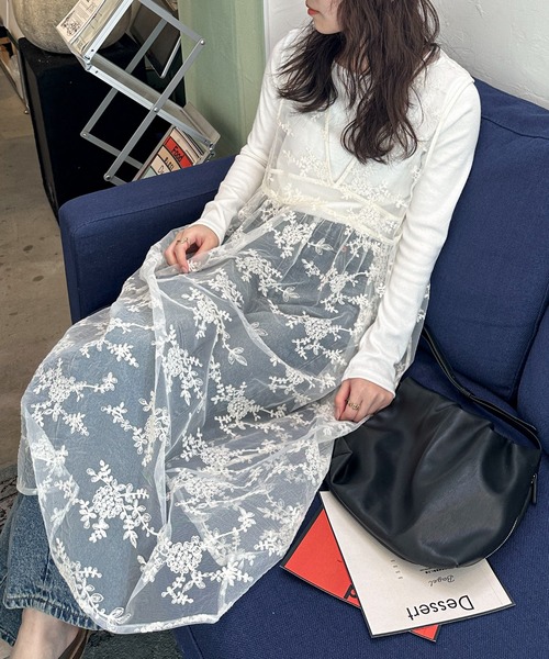 PILIT（ピリット）の「フラワー刺繍レイヤードワンピース（ワンピース・レディース・アイボリー・MEDIUM）」の9枚目の写真