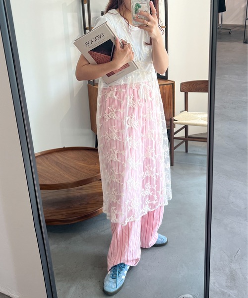 moi tytto 花刺繍レイヤーワンピース moi tytto 花刺繍レイヤー ワンピース - メルカリ