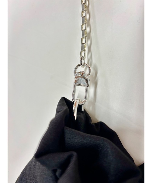 lilLilly（リルリリー）の「フリルバッグ（ショルダーバッグ・レディース・ブルー/ブラック/ホワイト/ピンク・FREE）」の16枚目の写真