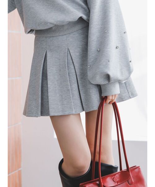 dazzlin（ダズリン）の「ボックスプリーツカットミニスカート（スカート・レディース・オフホワイト/グレー/ブラック・SMALL/MEDIUM）」の8枚目の写真