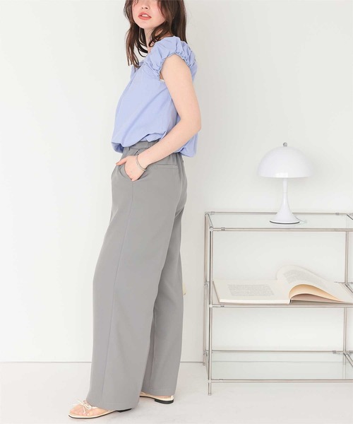 titivate(ティティベイト)の「クロップドバルーンシルエットトップス(シャツ/ブラウス・レディース・ブルー/オフホワイト/ブラック/ネイビー・M/L)」の18枚目の写真