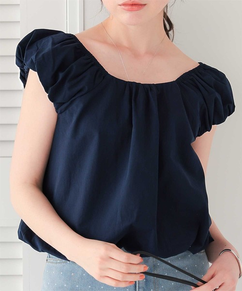 titivate(ティティベイト)の「クロップドバルーンシルエットトップス(シャツ/ブラウス・レディース・ブルー/オフホワイト/ブラック/ネイビー・M/L)」の16枚目の写真