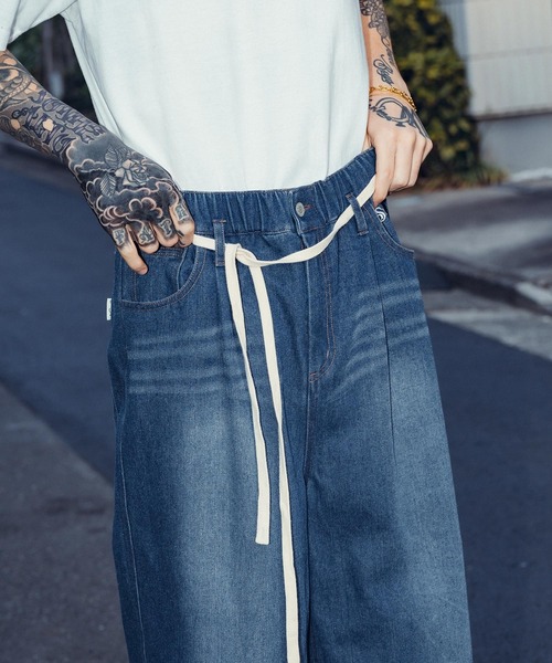 Subciety（サブサエティ）の「Light denim wide pants（デニムパンツ・メンズ・ブラック/ライトブルー/インディゴブルー・SMALL/MEDIUM/LARGE/X-LARGE）」の15枚目の写真