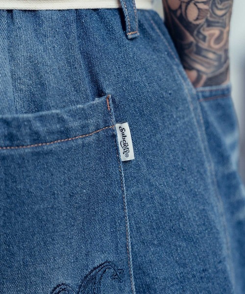 Subciety（サブサエティ）の「Light denim wide pants（デニムパンツ・メンズ・ブラック/ライトブルー/インディゴブルー・SMALL/MEDIUM/LARGE/X-LARGE）」の16枚目の写真