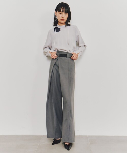 UNITED TOKYO（ユナイテッドトウキョウ）の「ランダムタックワイドパンツ｜ウォッシャブル/防シワ/冬服（その他パンツ・レディース・ブラック/グレー・1/2）」の14枚目の写真